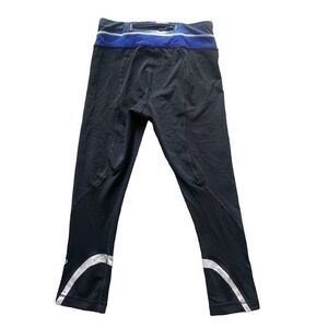 Lululemon leggings size 4